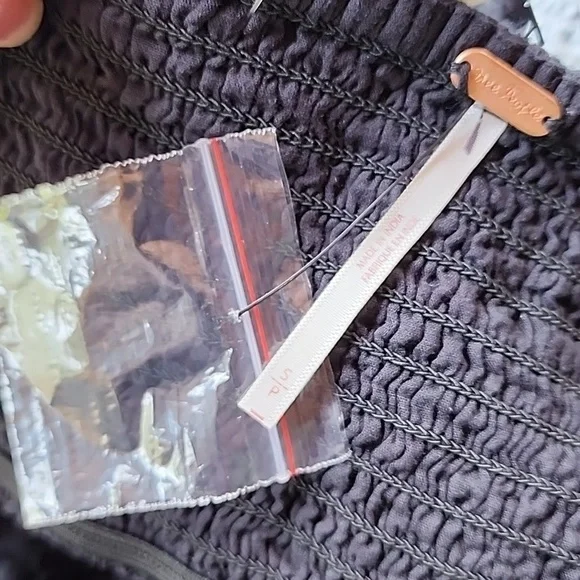 108 Free People Leave It To Me Top Black sz S NEW Women's - Picture 4 of 6